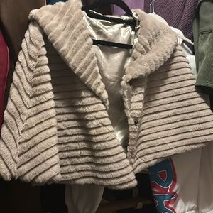 Elegant Cream Faux Fur Women's Cape